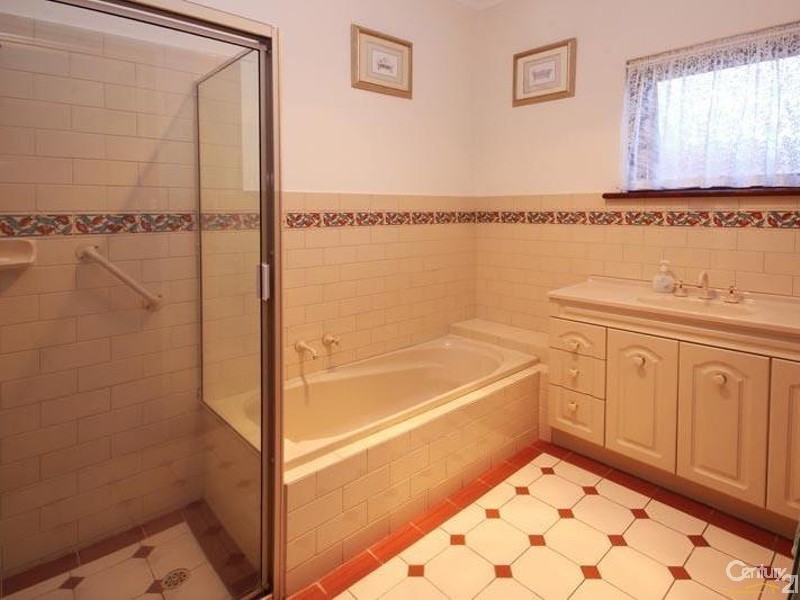 4 Waterview Crescent, O’halloran Hill SA 5158