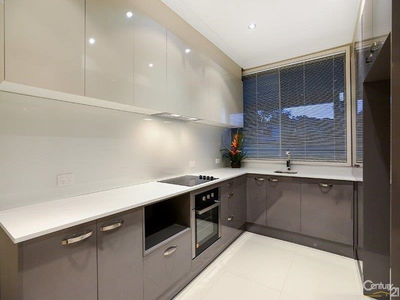 32 Penzance Ave, Christies Beach SA 5165