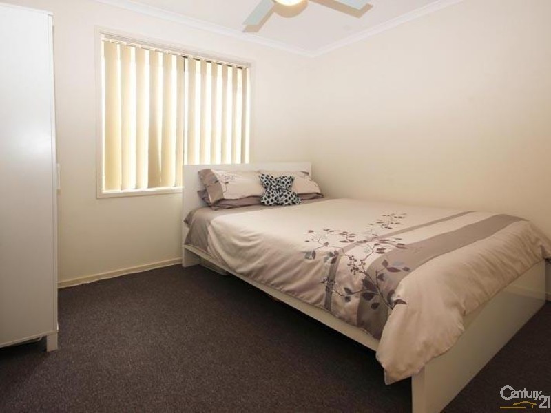 1 Gunn Close, Morphett Vale SA 5162