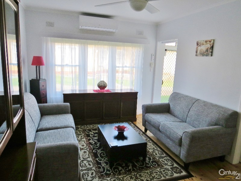 2/38 Esplanade, Christies Beach SA 5165
