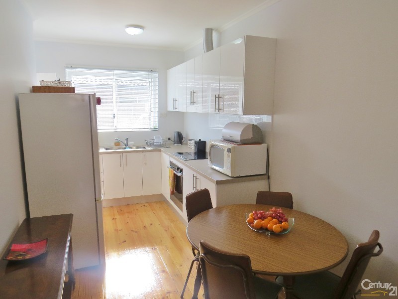 2/38 Esplanade, Christies Beach SA 5165