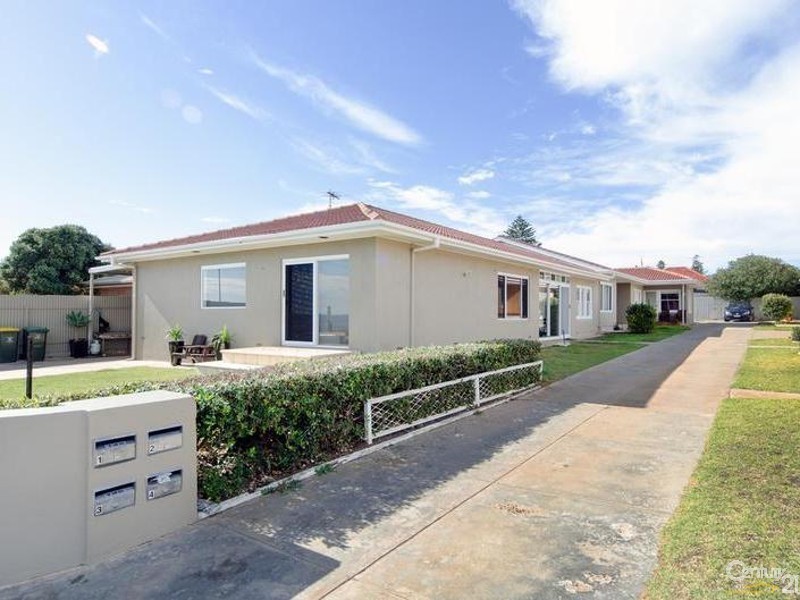 2/38 Esplanade, Christies Beach SA 5165