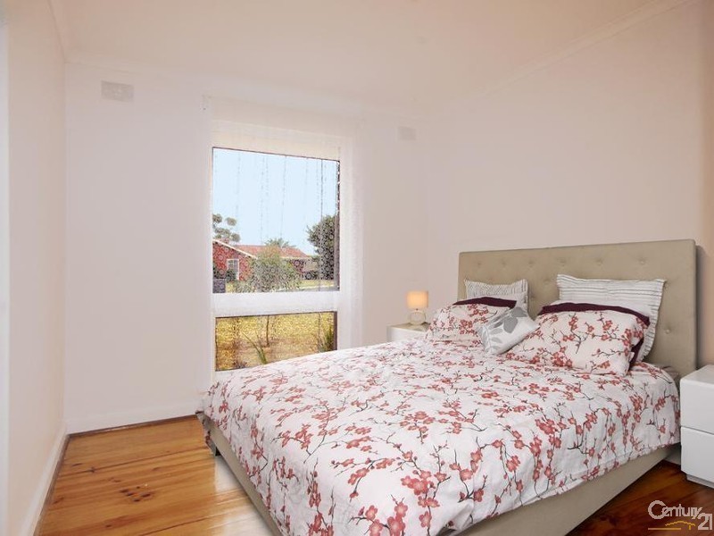 2 Tiller Drive, Seaford SA 5169