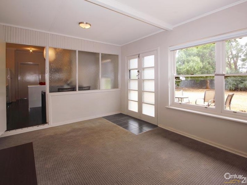 31 Sandery Avenue, Seacombe Gardens SA 5047