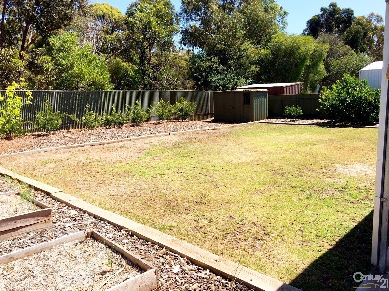 5 Richards Drive, Morphett Vale SA 5162