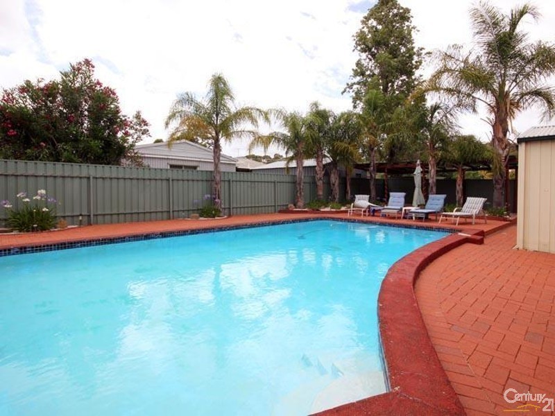 4 Maxine Court, Morphett Vale SA 5162