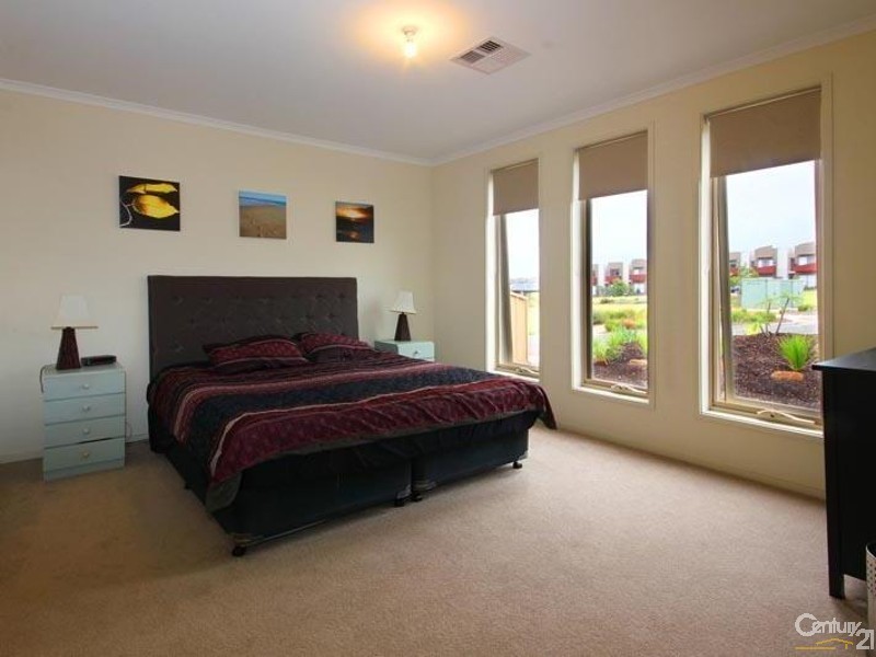 17 Lanyard Road, Seaford Meadows SA 5169