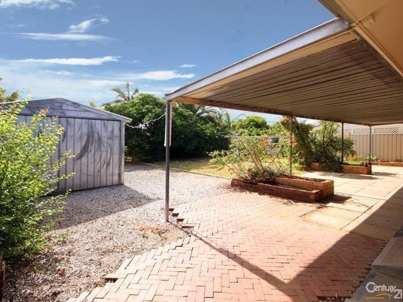 66 Cambridge Street, Port Noarlunga South SA 5167