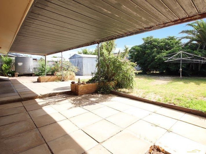 66 Cambridge Street, Port Noarlunga South SA 5167