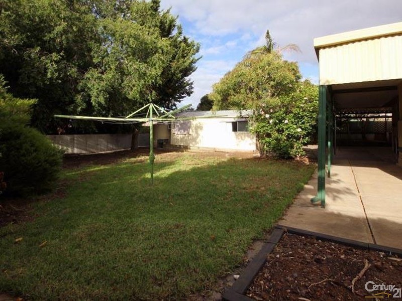 8 Taranto Court, Hackham West SA 5163