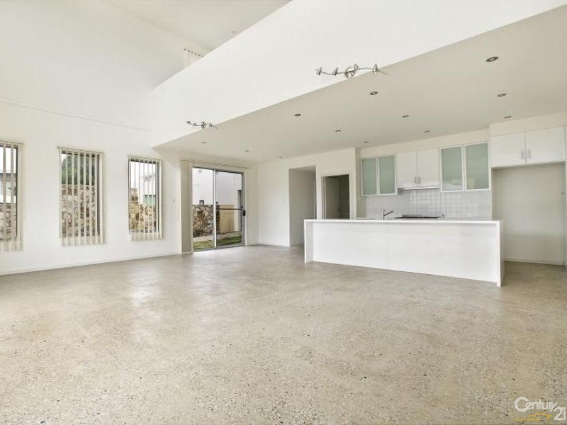 2 Palmer Street, Aldinga Beach SA 5173