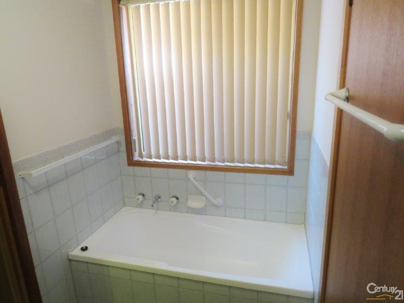 12 Arnold Drive, Mitchell Park SA 5043