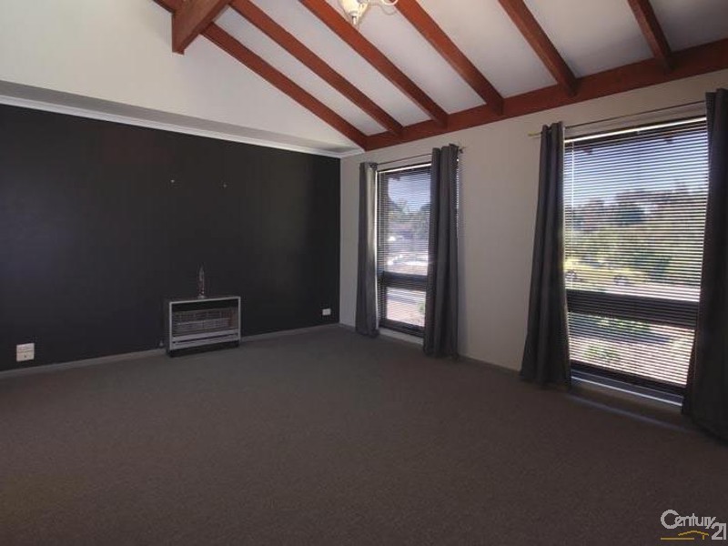 3 Kingsbridge Drive, Morphett Vale SA 5162