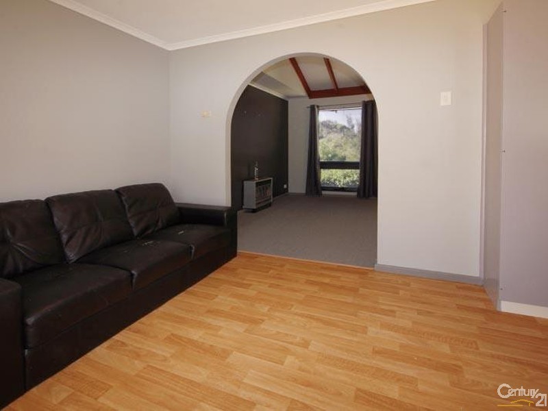 3 Kingsbridge Drive, Morphett Vale SA 5162