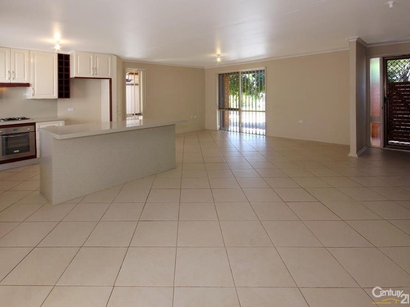 21 Plumtree Crescent, Huntfield Heights SA 5163