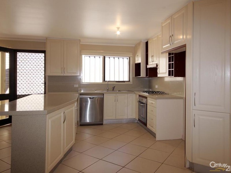 21 Plumtree Crescent, Huntfield Heights SA 5163