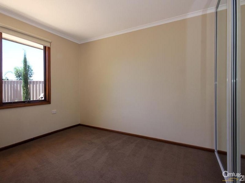 21 Plumtree Crescent, Huntfield Heights SA 5163