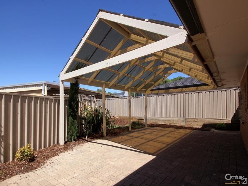 21 Plumtree Crescent, Huntfield Heights SA 5163