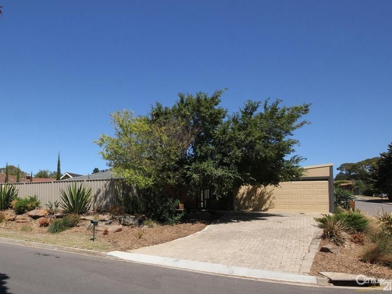 21 Plumtree Crescent, Huntfield Heights SA 5163