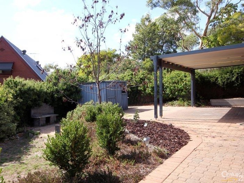 6 Crossing Road, Aberfoyle Park SA 5159