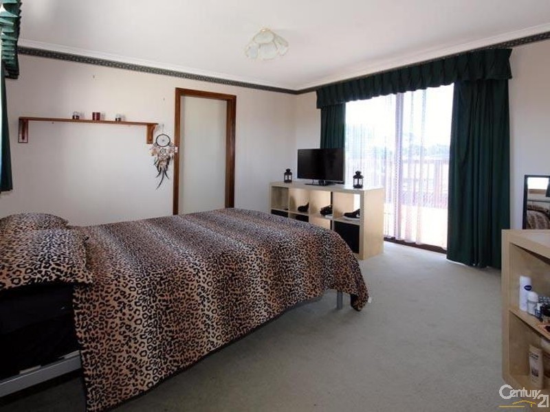 5 Buttercup Grove, Morphett Vale SA 5162