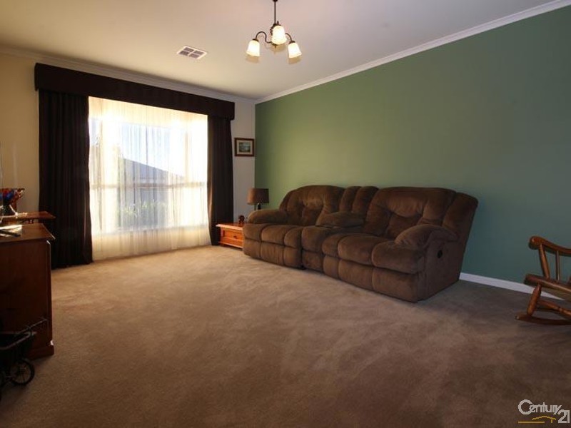 38 Corrimal Avenue, Noarlunga Downs SA 5168