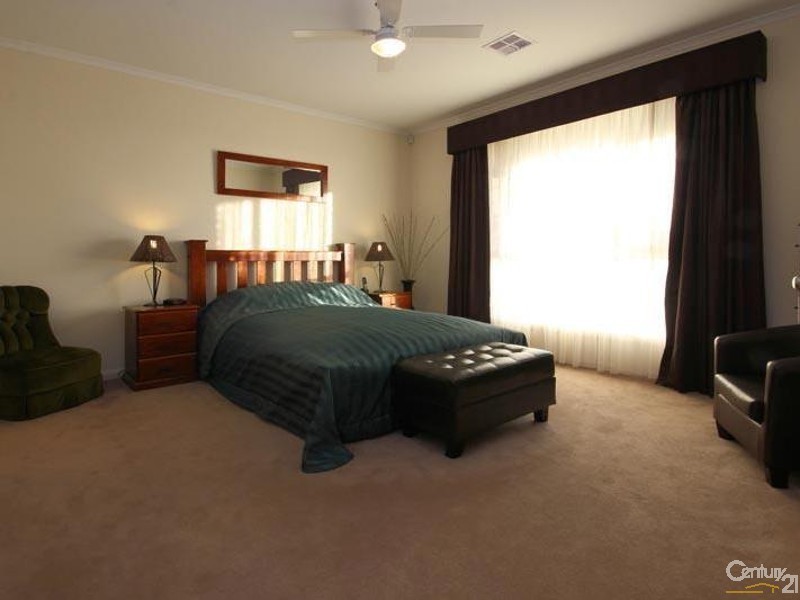 38 Corrimal Avenue, Noarlunga Downs SA 5168