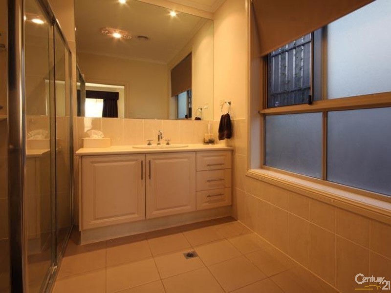 38 Corrimal Avenue, Noarlunga Downs SA 5168