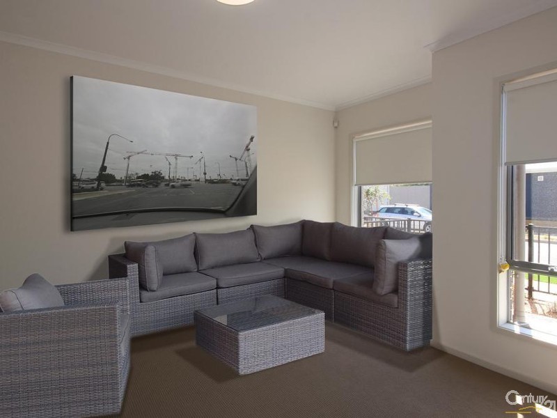 12 Jackstaff Road, Seaford Meadows SA 5169