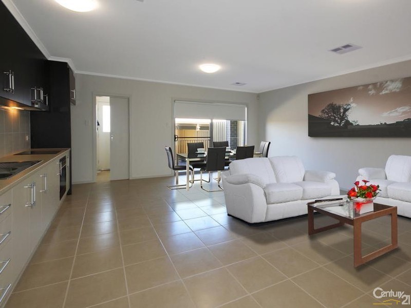 12 Jackstaff Road, Seaford Meadows SA 5169