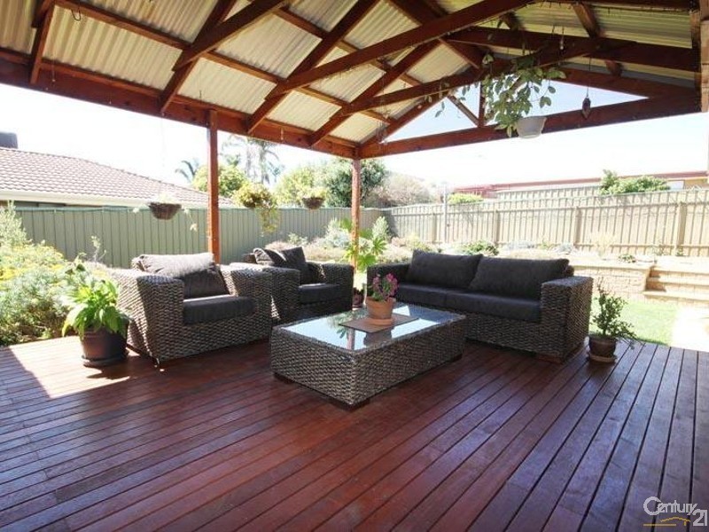 12 Goodrington Way, Moana SA 5169