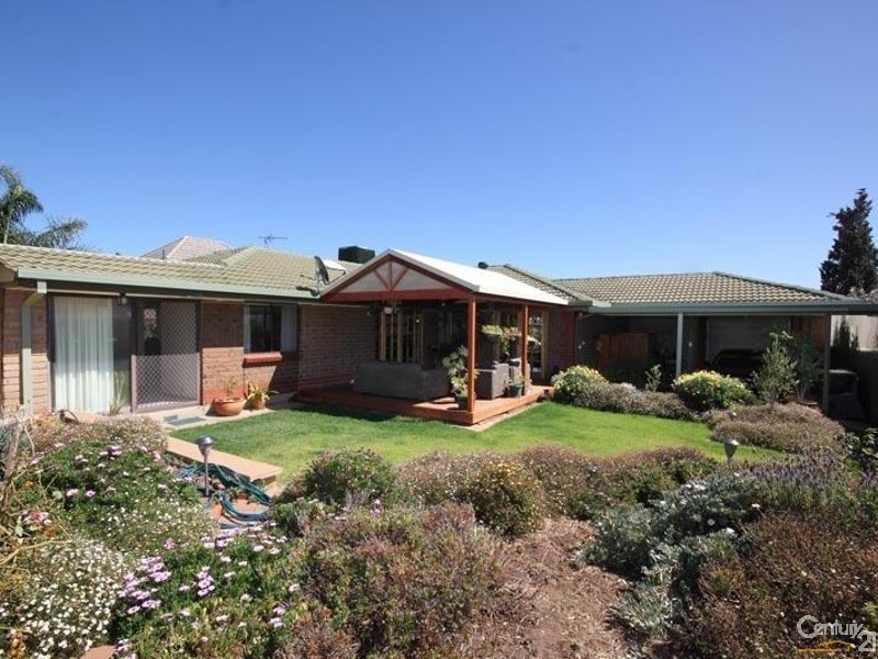 12 Goodrington Way, Moana SA 5169