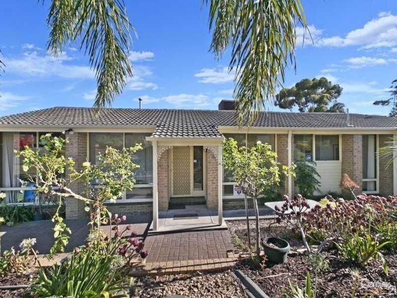 31 Mandalay Drive, Happy Valley SA 5159