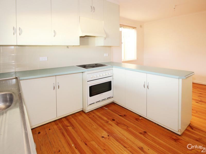 3 Alban Street, Christie Downs SA 5164