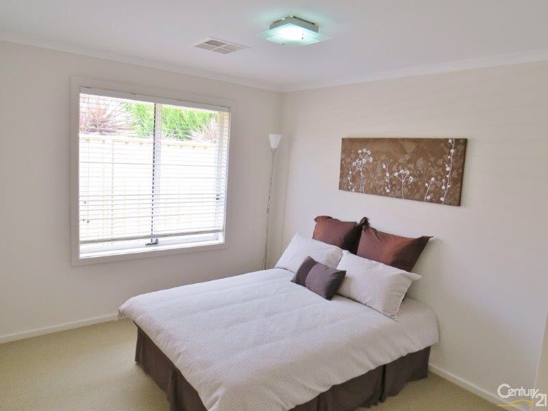 17 Flag Street, Seaford Meadows SA 5169