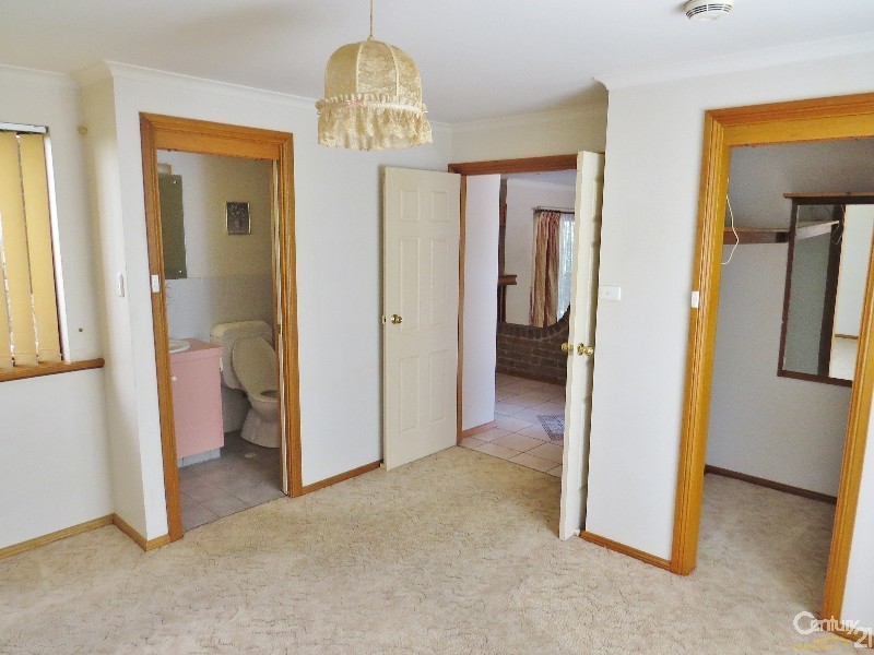 6 Dewar Court, Christie Downs SA 5164