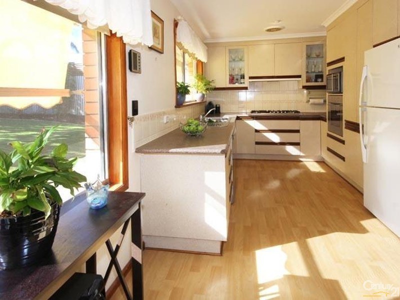 4 Mathoura Street, Sheidow Park SA 5158