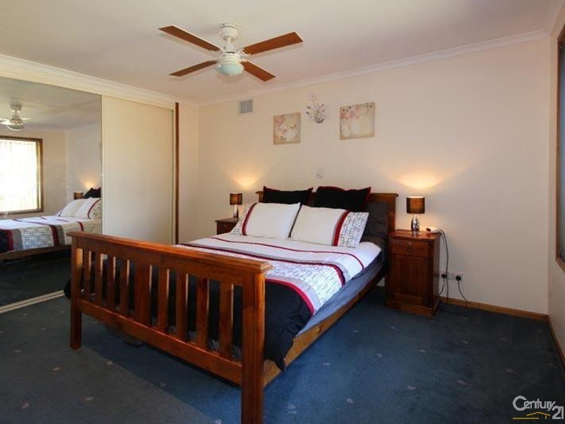 4 Mathoura Street, Sheidow Park SA 5158