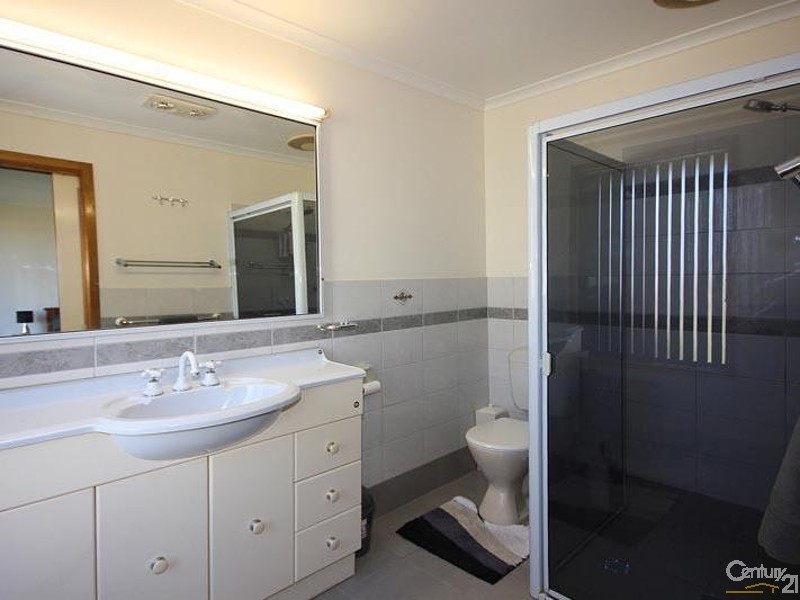 4 Mathoura Street, Sheidow Park SA 5158