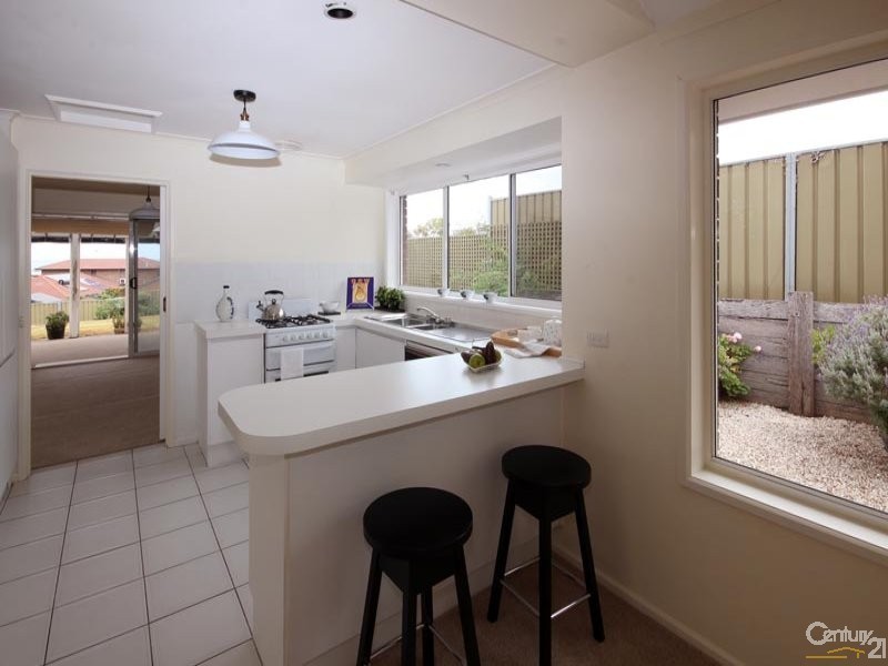 15 Kooraweera Street, Hallett Cove SA 5158