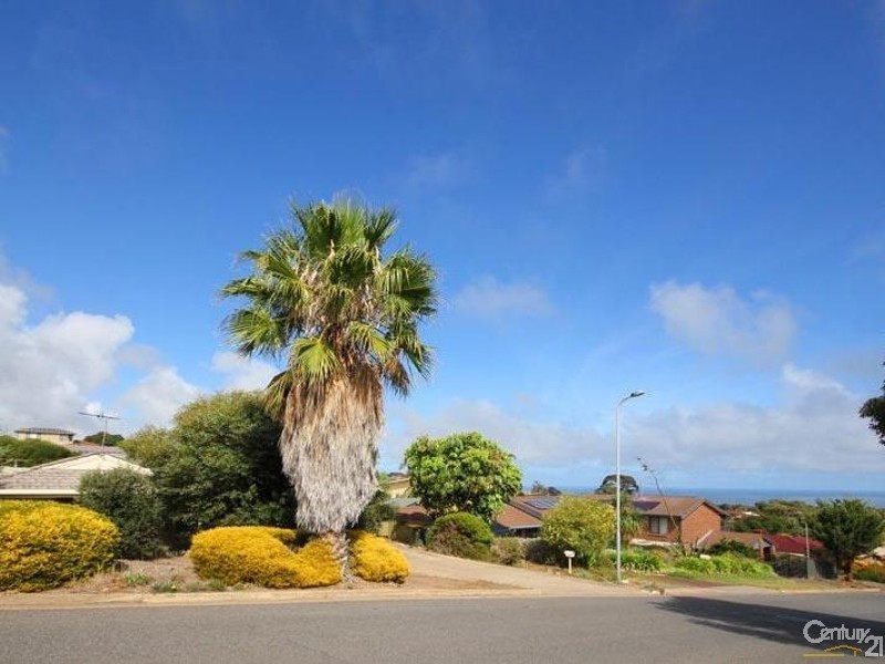 27 Manunda Way, Hallett Cove SA 5158