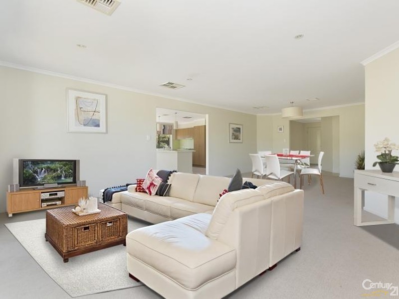 2 Sylvan Circuit, Noarlunga Downs SA 5168