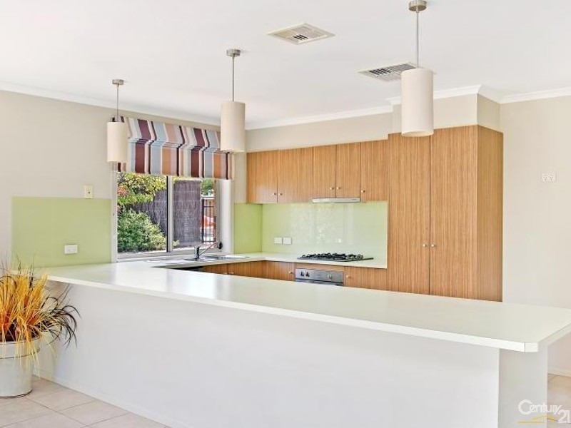 2 Sylvan Circuit, Noarlunga Downs SA 5168