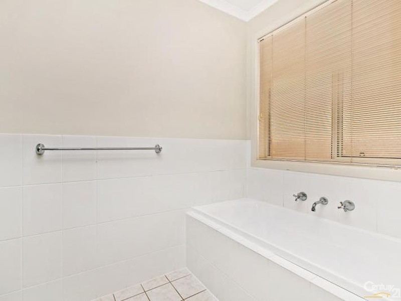 2 Sylvan Circuit, Noarlunga Downs SA 5168