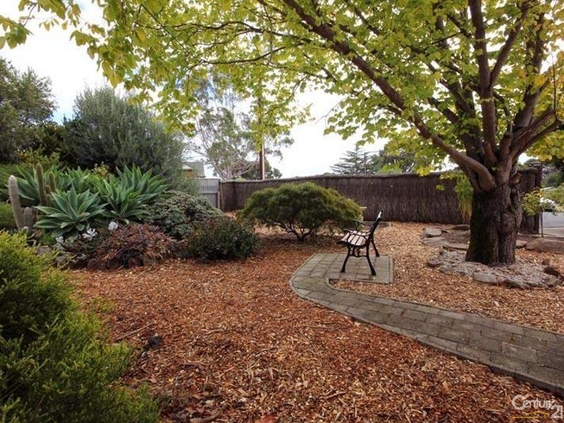 26 Graham Avenue, Hackham SA 5163