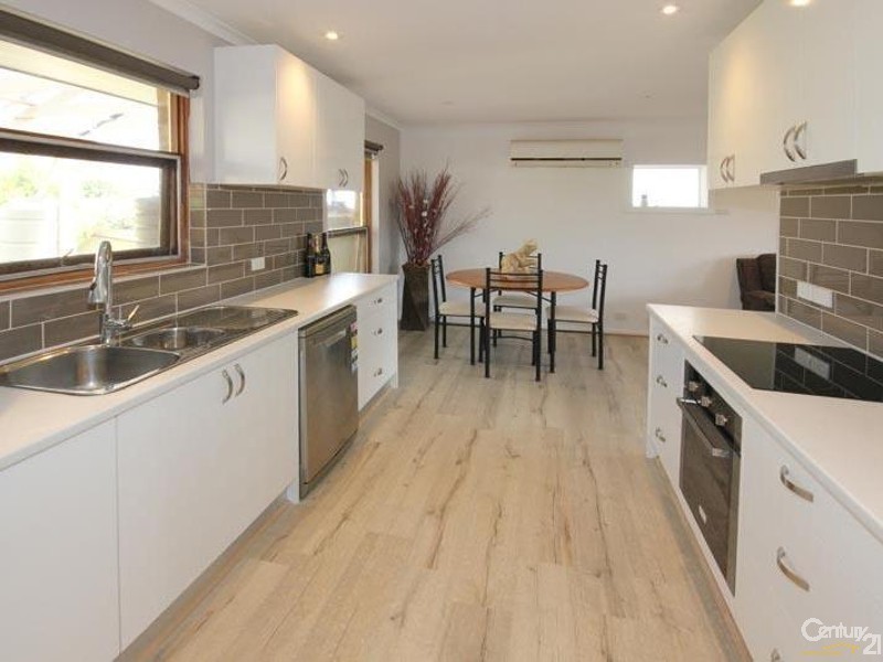 9 Warawee Place, Hallett Cove SA 5158