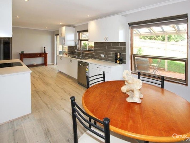 9 Warawee Place, Hallett Cove SA 5158