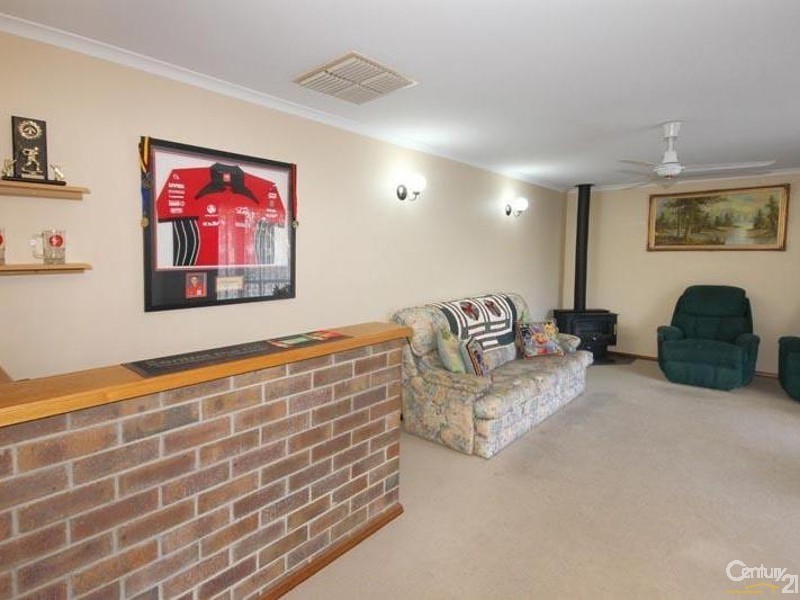 13 Coorumbena Crescent, Morphett Vale SA 5162