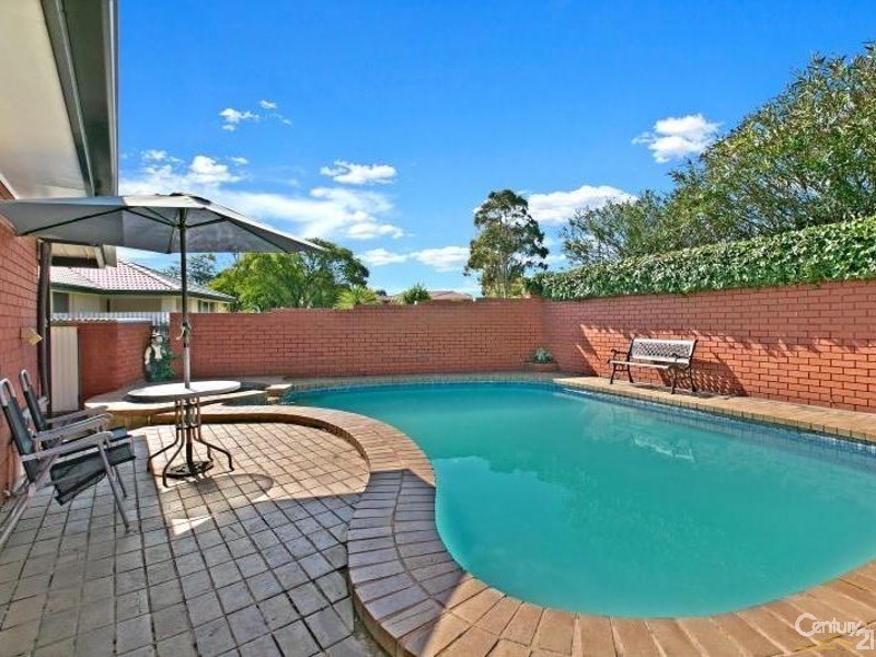 1 Dobell Court, Trott Park SA 5158