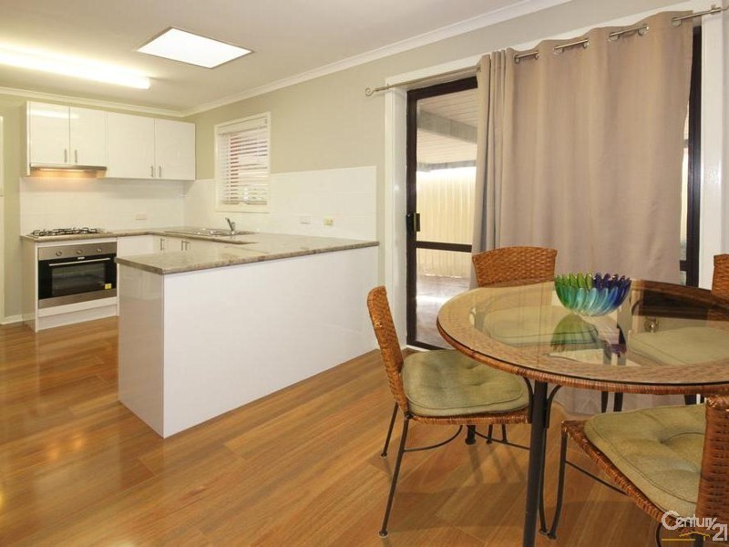 23 Simeon Crescent, Morphett Vale SA 5162